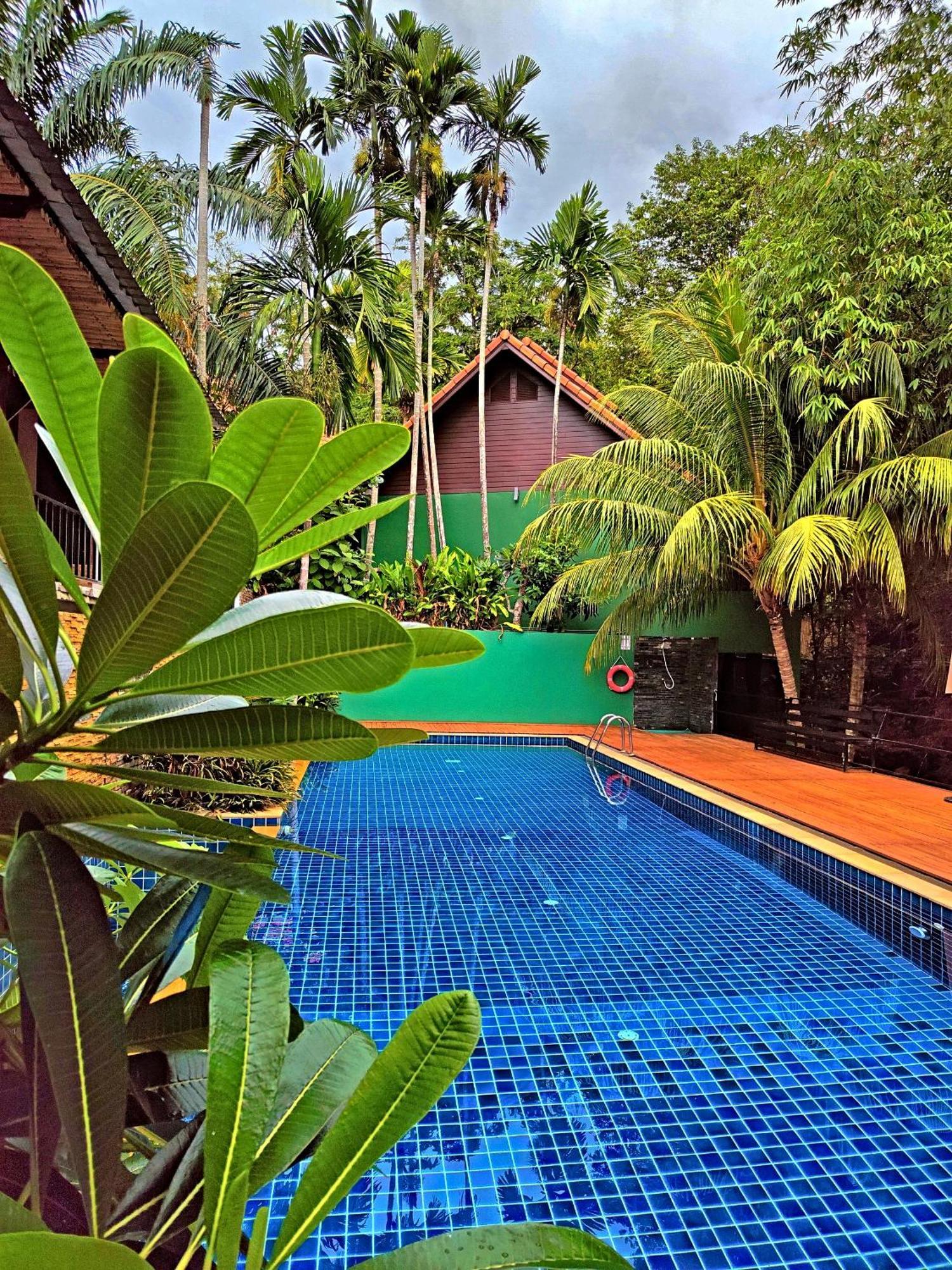 Phuket Jungle Experience Resort Karon Exterior photo
