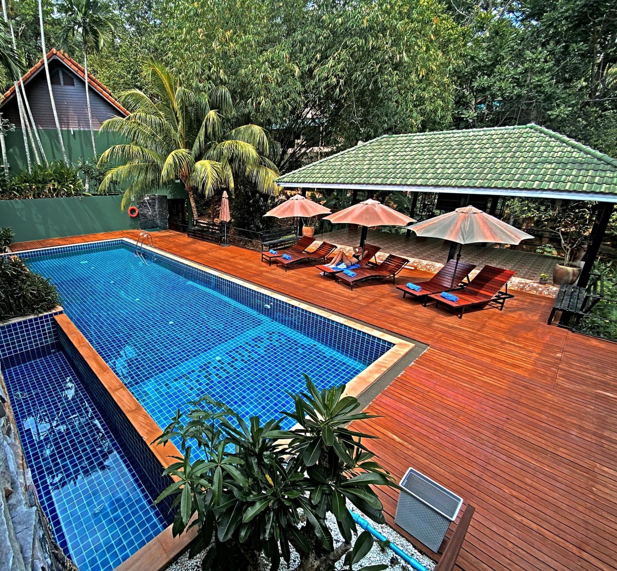 Phuket Jungle Experience Resort Karon Exterior photo