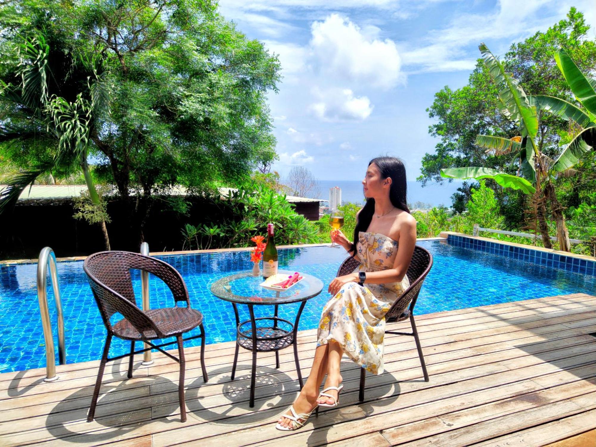 Phuket Jungle Experience Resort Karon Exterior photo